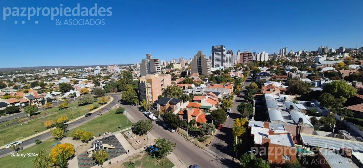 Venta Excelente Semipiso 2 Dor. Z/sta. Genoveva
