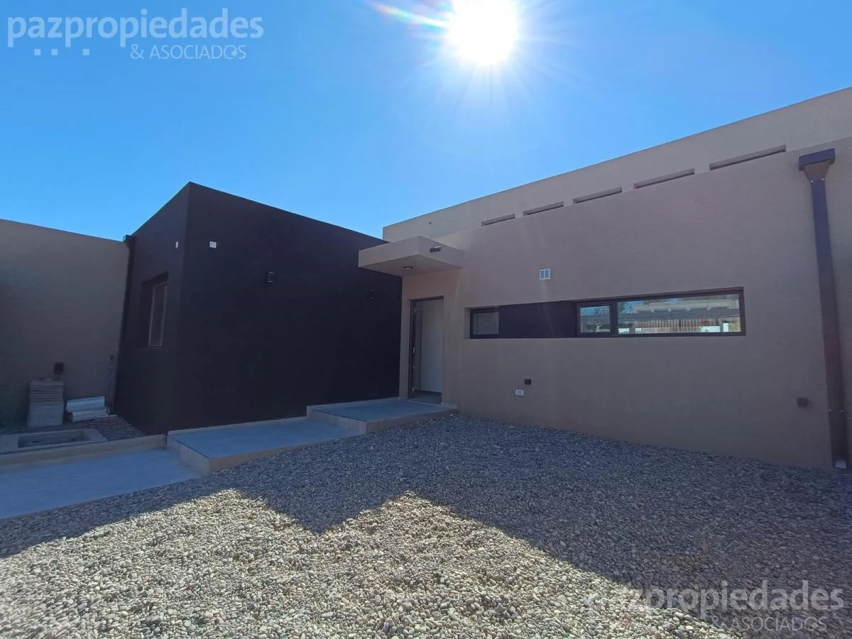 Casa 2 Dorm. a Estrenar en Una Planta Barrio Confluencia.