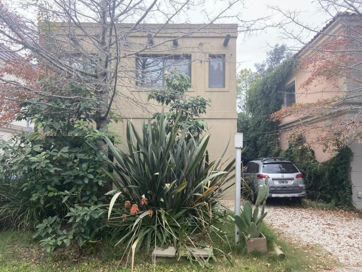 Casa en Venta en Habitat Residencias, Pilar, G. B. a. Zona Norte