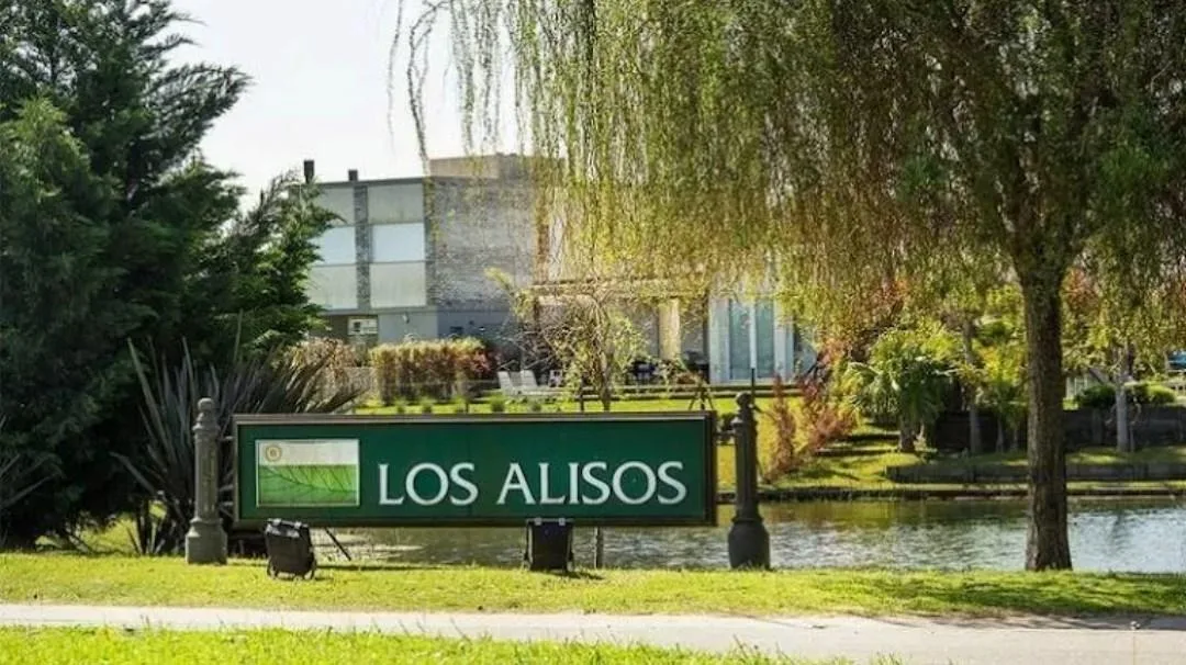 Venta Lote 1000 m Al Lago. Los Alisos Nordelta Tigre Apto Credito Toma Prop. en Parte de Pago en