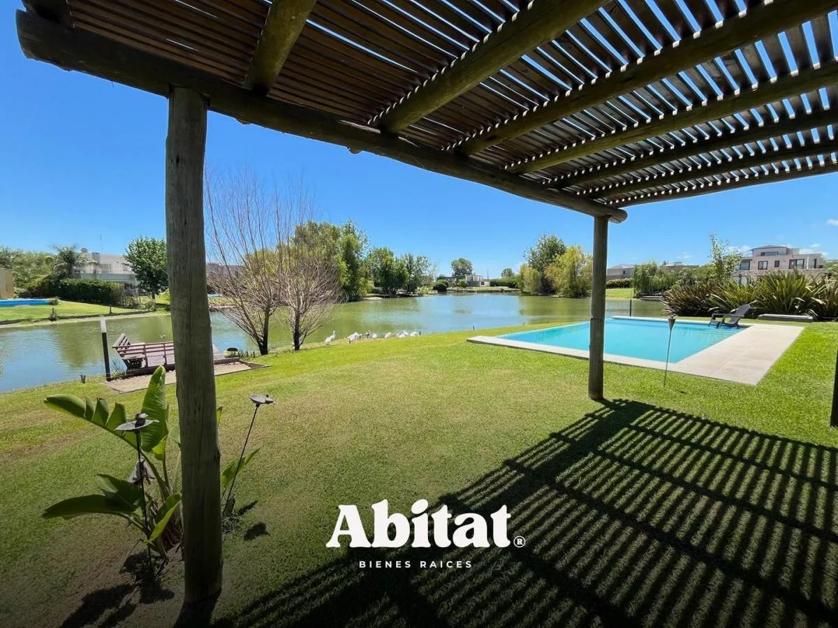Casa en Venta en El Cantón Norte, El Cantón, Escobar